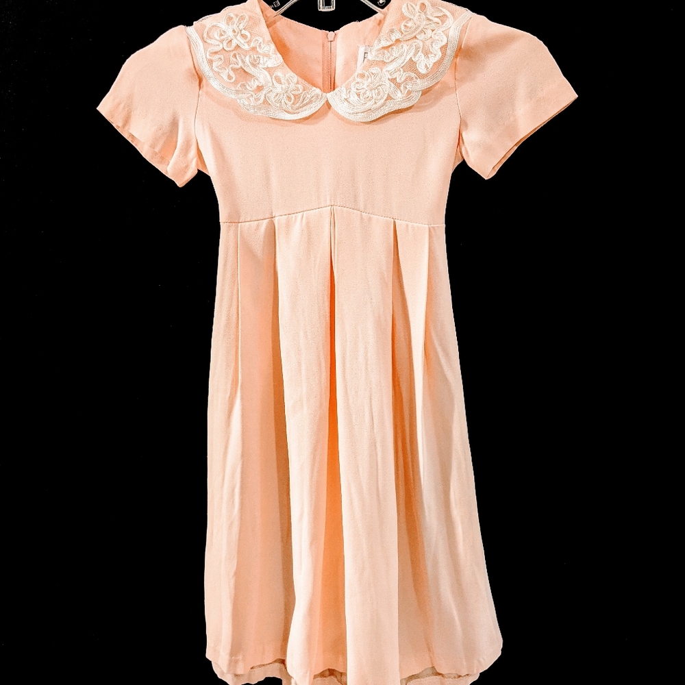 Expo Kids Vintage Blush Colored Dress Size 4